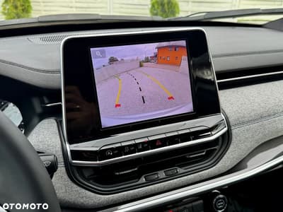Jeep Compass — zdjęcie 12