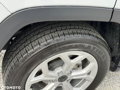 Jeep Compass — zdjęcie 20