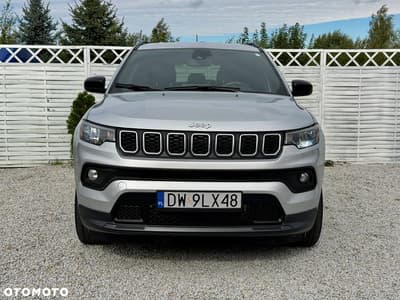 Jeep Compass — zdjęcie 23