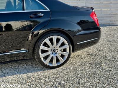 Mercedes-Benz Klasa S 350 (BlueTEC) d 4Matic 7G-TRONIC — zdjęcie 28
