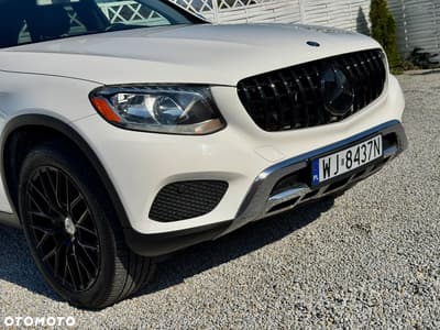 Mercedes-Benz GLC 300 4Matic 9G-TRONIC — zdjęcie 34