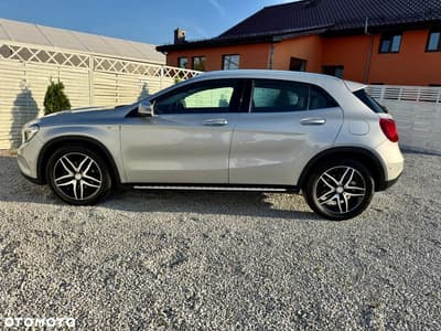 Mercedes-Benz GLA 180 (CDI) d 7G-DCT Style — zdjęcie 22