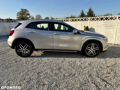 Mercedes-Benz GLA 180 (CDI) d 7G-DCT Style — zdjęcie 29