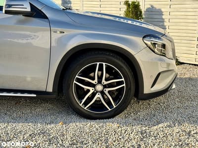 Mercedes-Benz GLA 180 (CDI) d 7G-DCT Style — zdjęcie 30
