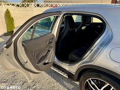 Mercedes-Benz GLA 180 (CDI) d 7G-DCT Style — zdjęcie 34