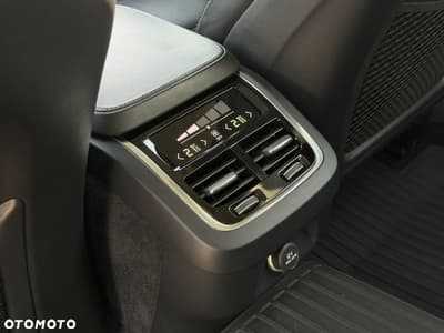Volvo V90 D5 SCR AWD Inscription — zdjęcie 21