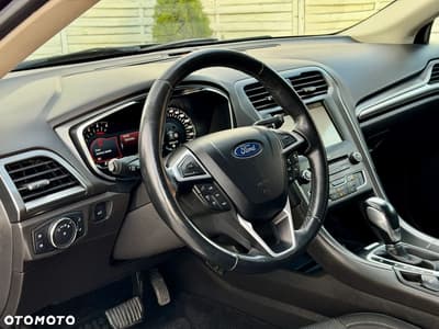 Ford Mondeo 2.0 TDCi STart-Stopp PowerShift-Aut Titanium — zdjęcie 10