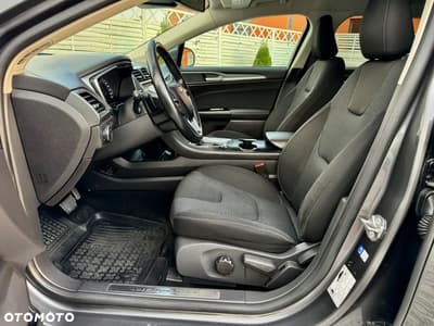 Ford Mondeo 2.0 TDCi STart-Stopp PowerShift-Aut Titanium — zdjęcie 8